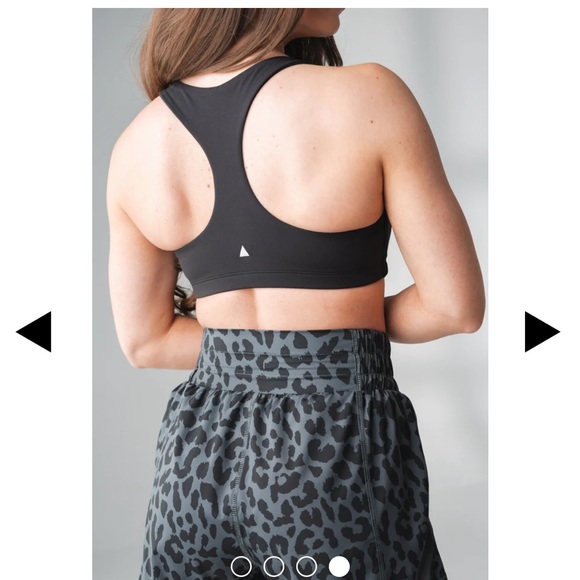 Vitality core bra in black - Picture 2 of 2